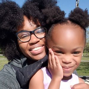 Meet your Posher, Laruthie